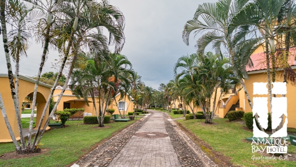 [Image: ¡FLASH SALE Fin de Semana en Amatique Bay Resort! ¡Paga Q979 en Vez de Q1,227 por Estadía para 24 o 25 de Octubre en Habitación Studio Para 2 Adultos y Hasta 2 Niños + 2 Desayunos + Uso de Instalaciones + Impuestos! ¡Solo 10 Cupones Disponibles!m]