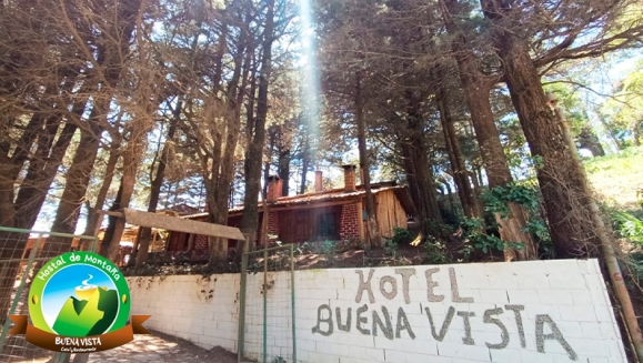 [Image: ¡Conéctate con la Naturaleza en Miramundo, Chalatenango! ¡Paga $50 en Lugar de $125 por Estadía de 1 Noche para 4 Personas + Parrillada para Compartir!m]