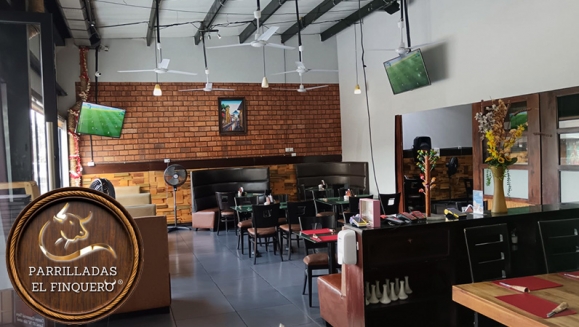 [Image: ¡Paga Q190 en Vez de Q320 por Parrillada Para 2 Personas Con: 1 Lb de Lomito + 1/2 Lb de Chorizo Argentino + 1 Ensalada Para Compartir + 2 Guarniciones a Elección + 1.5 Litros de Bebida + 1 Entrada de Queso Fundido!m]