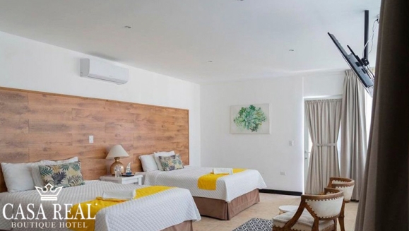 [Image: ¡Escape Frente al Mar en Casa Real Boutique, Monterrico! ¡Paga Q650 en Lugar de Q1,100 por Estadía en Habitación Doble Para Hasta 4 Personas + 2 Desayunos + Playa Privada + Piscina y Más!m]