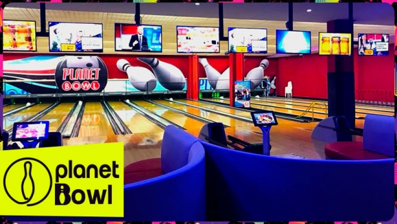 [Image: ¡Paga Q110 en Lugar de Q185 por 1 Hora de Boliche Hasta Para 5 Personas! ¡Flash Sales: Solo 75 Cupones Disponibles!m]