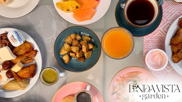 [Image: ¡All You Can Eat para el Fin de Semana en Linda Vista Garden! ¡Paga $11 en Vez de $16.95 por Desayuno Buffet Para 1 Persona que Incluye: Huevos, Pancakes, Frijoles, Pupusas, Tamales, Tocinos, Chorizos, Plátanos, Salsas, Quesos, Yogurt y Más!m]