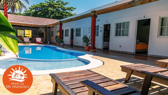 [Image: ¡Descanso Total en Monterrico! ¡Paga Q399 en Lugar de Q900 por Estadía Hasta Para 4 Personas, Habitaciones con Aire Acondicionado, Piscina, Playa e Impuestos Incluidos!m]